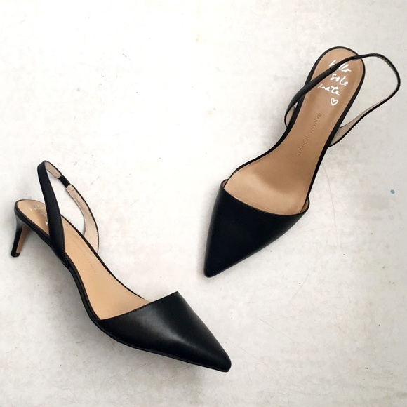 🆕 Listing! Banana Republic | Kitten Heels